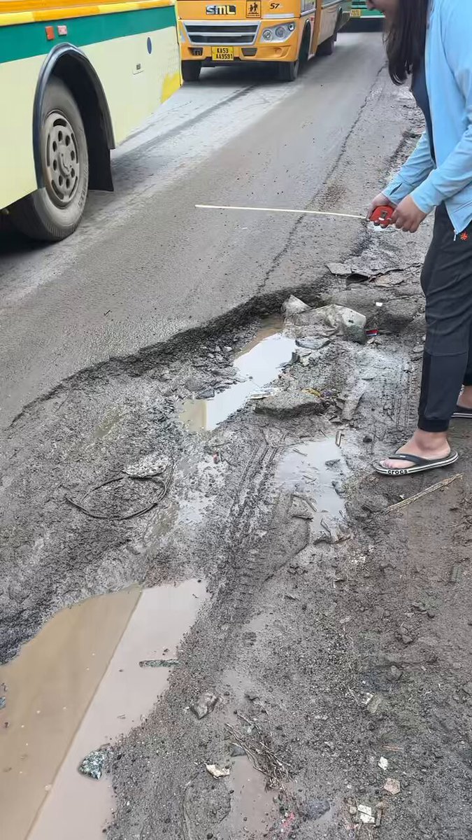 Bengaluru Roads 🫠 Tag whoever needs to be tagged. We need to start holding people accountable #Bengaluru