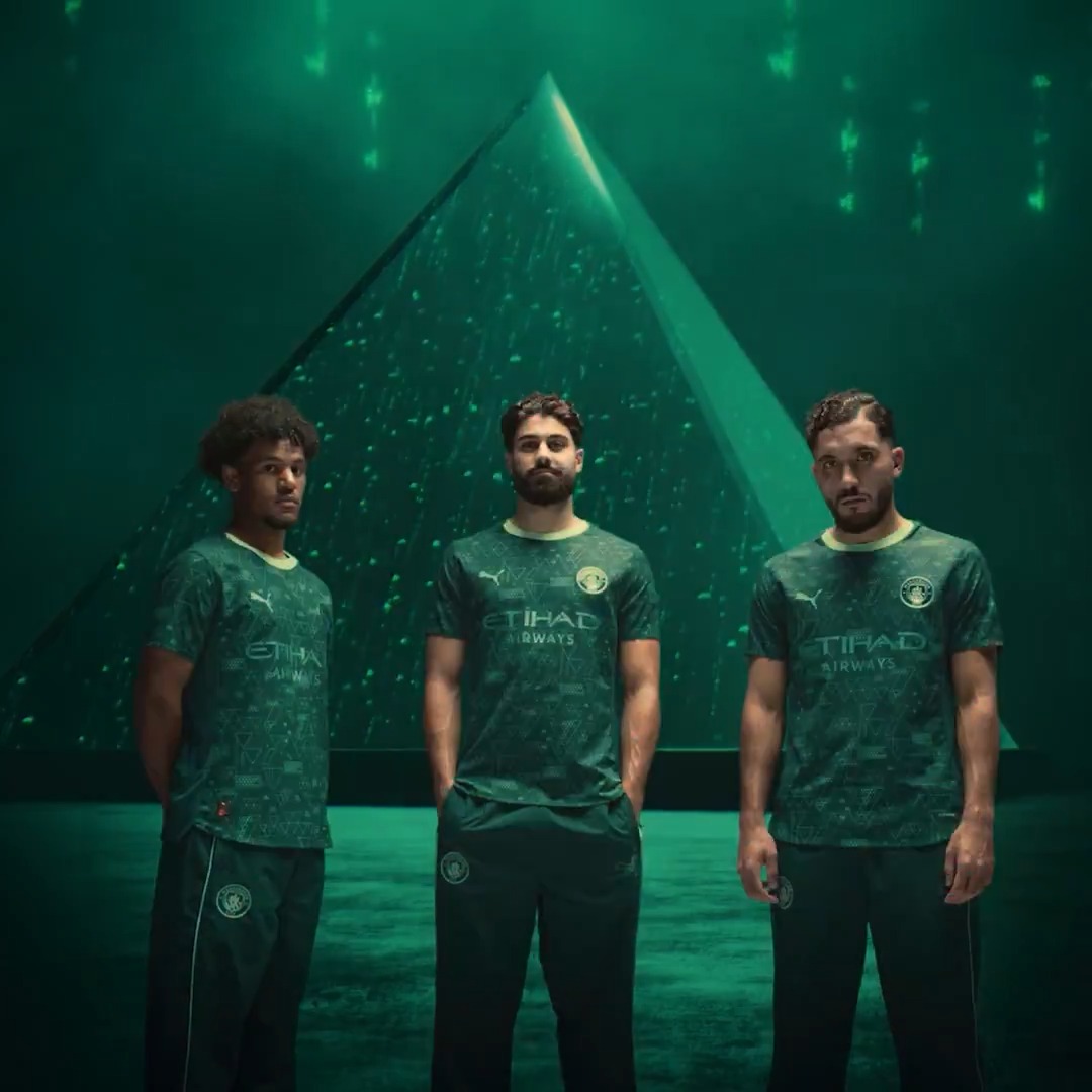 The CITY is yours! 🩵🎮 The new 25/26 Man City x PUMA Football x EA SPORTS FC Special Edition Kit is out now!