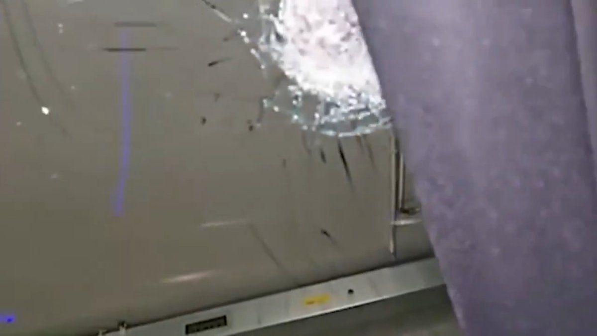 On Saturday night, an Albanian family of three was driving through Zurich. A Serbian fan spotted the Albanian flag on their car. He ran towards them and struck the car with a solid object. Shattered glass even hit the seat where a 10 year old girl was sitting. Her mother started crying when she talked to reporters. She stated that they were all in shock. The Swiss police confirmed that they have opened a case. Footage shared by 🇨🇭 paper Blick: