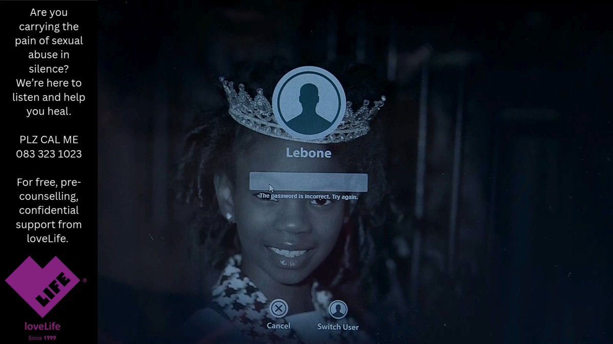 What a red flag! 😐😐😐 Why would Lebone have a picture of Hlogi as his wallpaper nogal? This is starting to disturb me now. #etvScandal weeknights at 7:30PM
