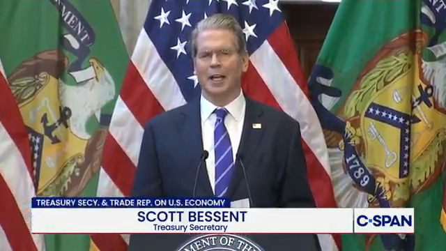 Treasury Secretary Bessent (Treasury Secretary Scott Bessent): "We believe that the shutdown may start costing the U.S. economy up to $15 billion dollars a day."