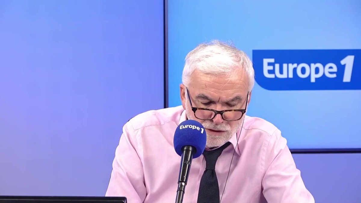 Impôt sur l'héritage : "J'ai regardé les barèmes : quand vous héritez de moins de 8 072 euros, ce qui n'est pas grand-chose, vous êtes quand même taxés... C'est sidérant" alerte Pascal Praud dans #PascalPraudEtVous ➡️ En direct sur #Europe1