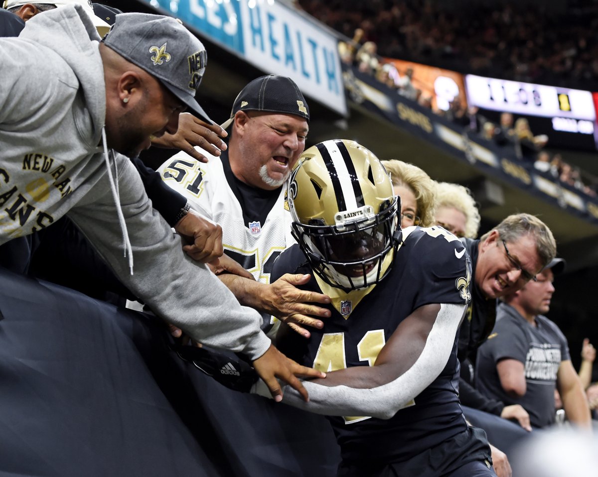 Rookie AK keeps his balance, scores the TD, &amp; leaps into the stands 🕺 📺 #NOvsCHI Sunday at Noon on FOX