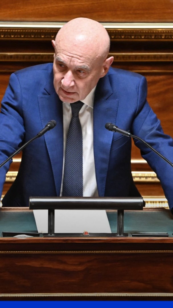 "La taxe Zucman est à la croissance ce que l’hydroxychloroquine était au Covid" ➡️ Le sénateur Claude Malhuret dénonce fermement la taxe Zucman