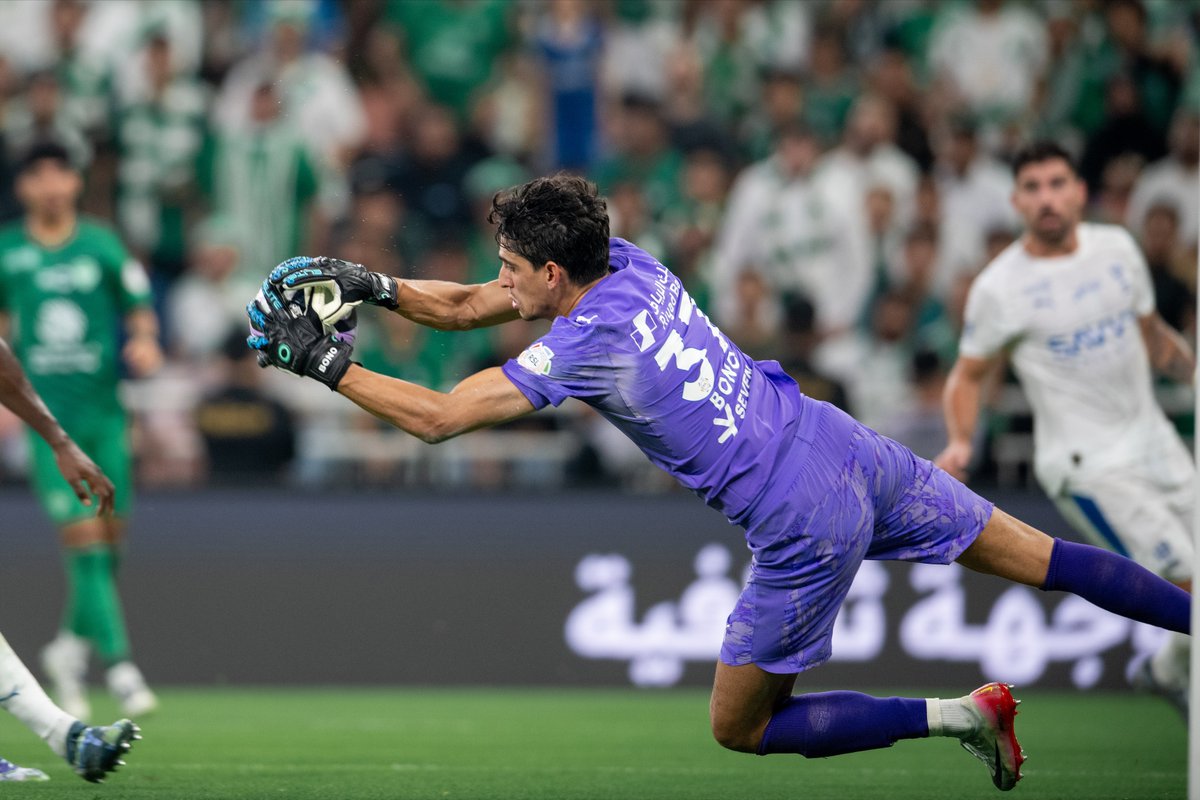 قفاز بونو سدٌّ منيع أمام الهجمات 🧤🇲🇦 #دوري_روشن_السعودي | #للجماهير