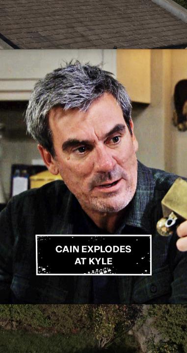 Kyle's caught in the storm of Cain's grief 😣 #Emmerdale