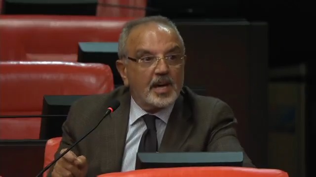 DEM Parti Ağrı Milletvekili Sırrı Sakık, TBMM Genel Kurulu'nda konuştu Sakık konuşmasını "Alçaklık" nedir? başlığı ile paylaştı