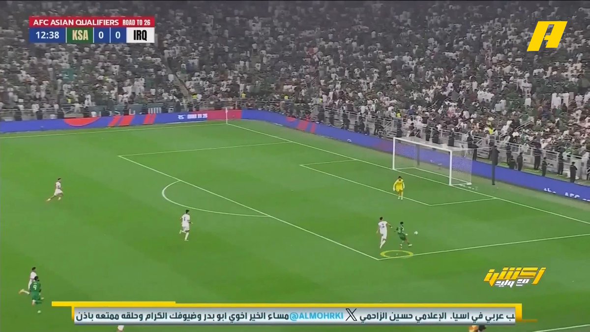 عن لقطة صالح أبو الشامات #وليد_الفراج: ماذا لو كان لاعب أخر ، كنا سنرى حملة هجومية .. بعض الجمهور انتهازي عبدالعزيز الزلال: نفس المجموعة التي تنتقد سالم الدوسري مجاناً على شاهد برنامج #اكشن_مع_وليد يومياً الساعة 11:30 مساءً بتوقيت السعودية على #MBCAction