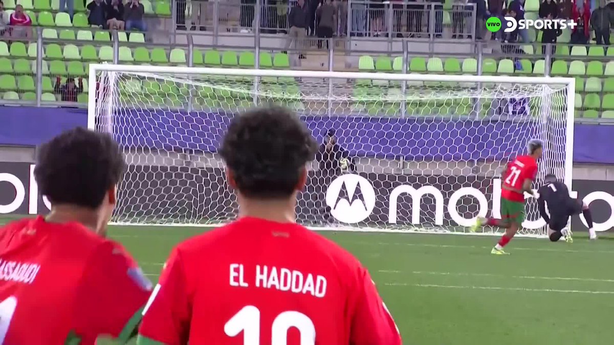 El penal que pateó Yassir Zabiri, en plena tanda, es una exquisitez. Nervios de acero. 🥶