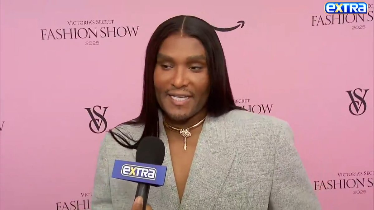 Law Roach raves over Angel Reese hitting the #VSFashionShow runway: "The body is tea. The face is tea." 🔥