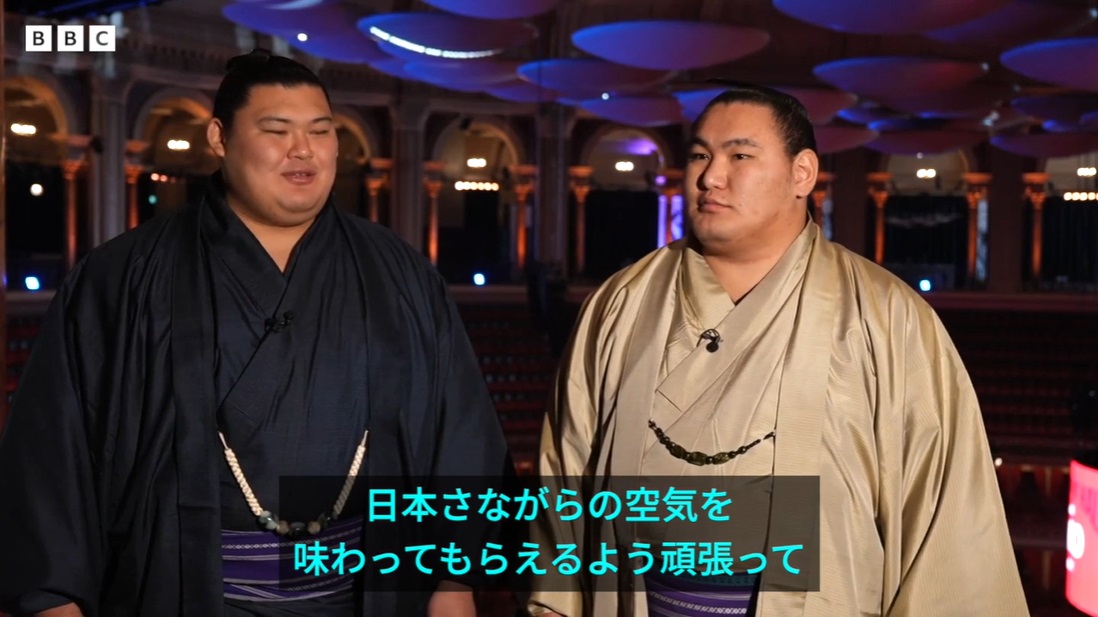 BBCニュース - 「日本さながらの空気を」 大相撲ロンドン公演、横綱2人が思い語る