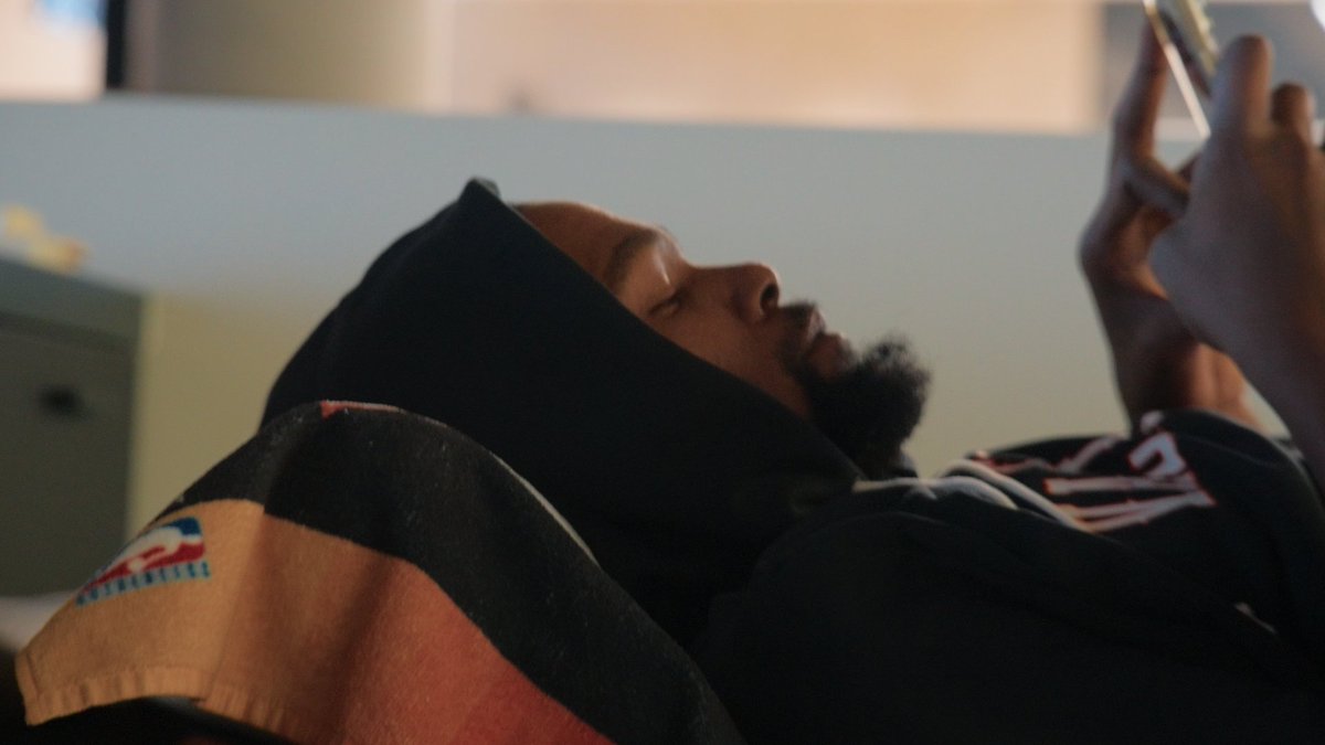 No one tweets like Kevin Durant Kevin Durant breaks down his dedication to posting in the new season of Starting 5. Now playing.