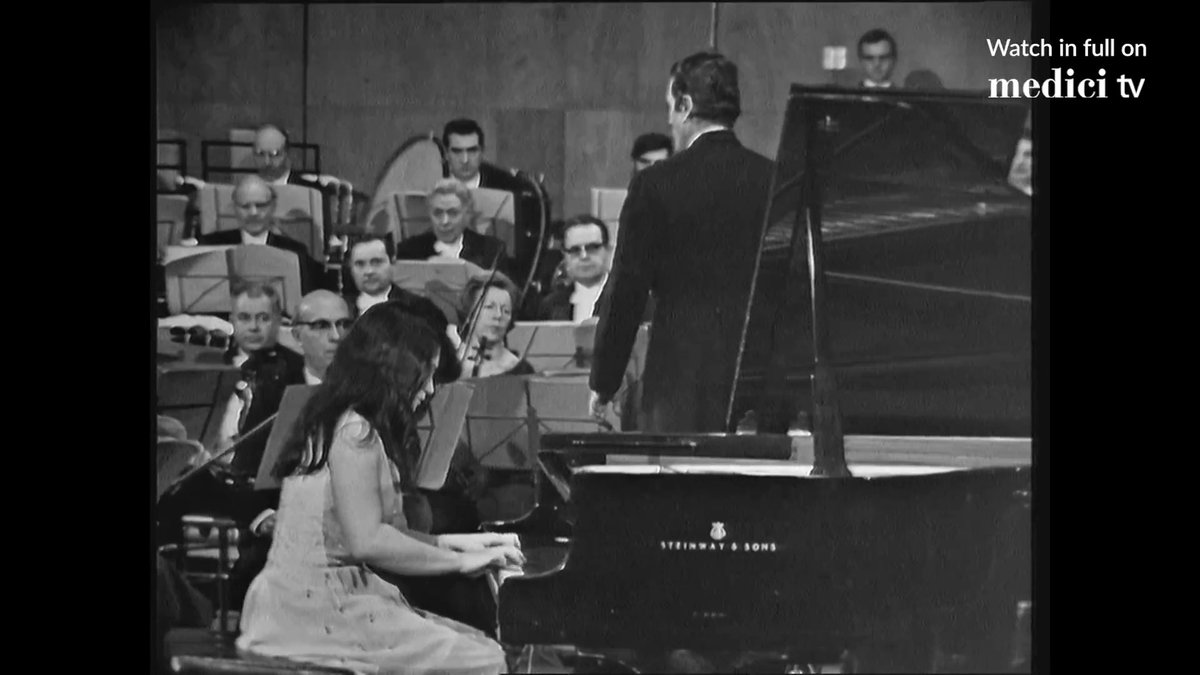 [NEW] Discover the Piano concerto No. 1 in E minor a splendid work that displays the virtuosity of Martha Argerich, just a few years after her victory at the Frédéric International Piano Competition. Watch the full concerto on