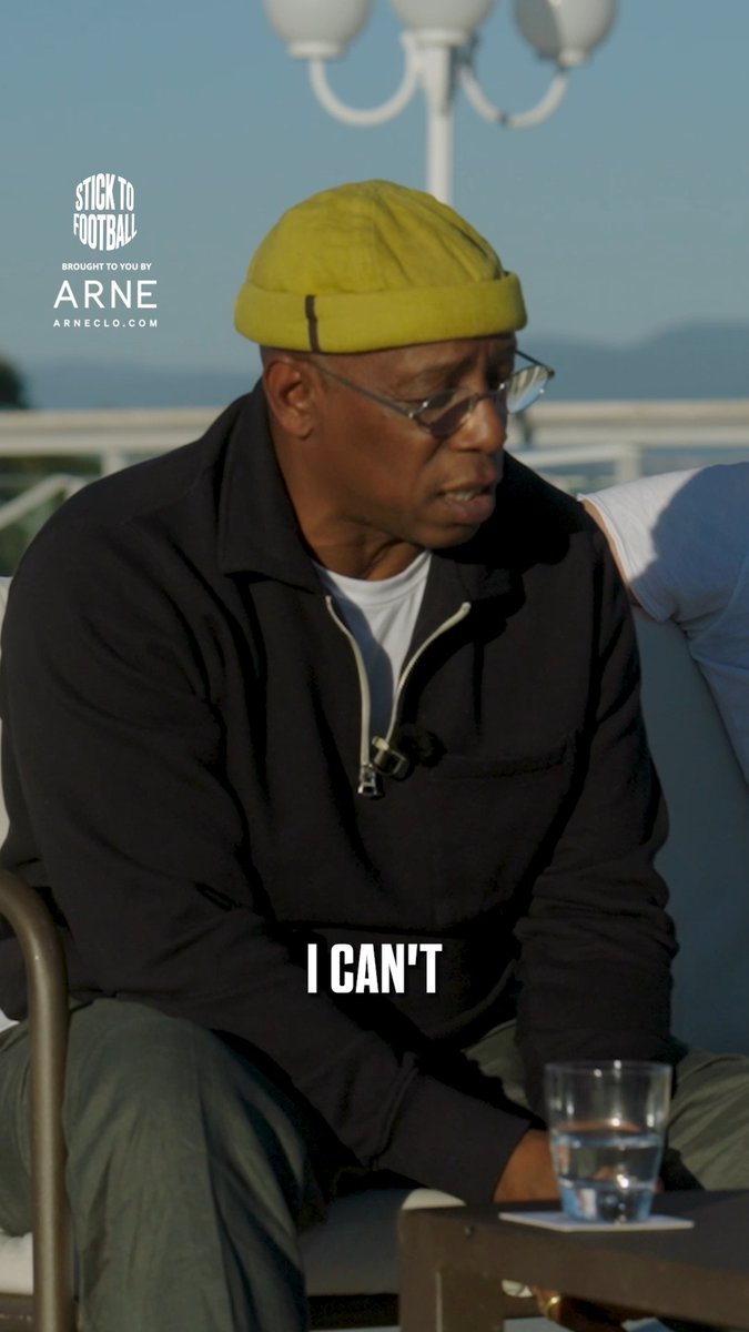 "I just can't take it anymore..." 🤦♂️ Wrighty’s over it! What’s one thing you’d ban from football forever? 🚫