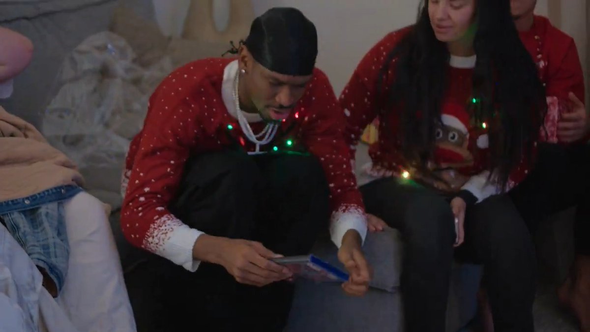 The Starting 5 cameras were rolling when Shai Gilgeous-Alexander found out he’s on the cover of NBA 2K while playing Secret Santa 🥺 Starting 5 Season 2 is now playing.
