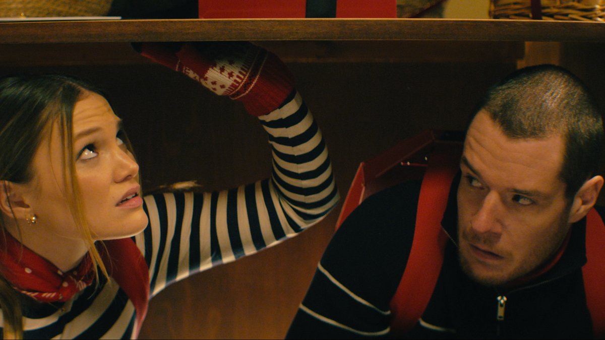 Tenho mais um presentinho pra vocês… e eles têm um assalto pra fazer. 🎅🎄💥 Feliz Assalto! é o meu novo filme de Natal, com Olivia Holt e Connor Swindells no elenco. Estreia em 26 de novembro.