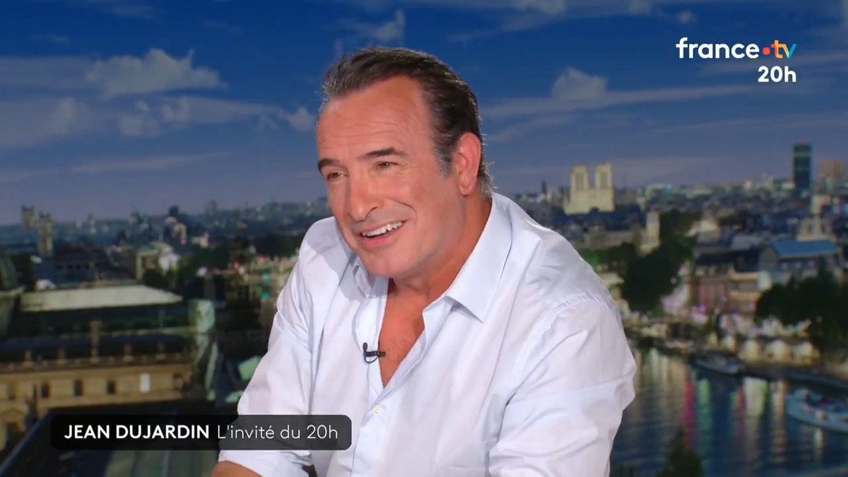 🎬⭐ "Je viens de passer la première mi-temps, je rentre dans la deuxième" À 53 ans, Jean Dujardin préfère désormais "éviter les polluants" dans sa vie. #JT20h
