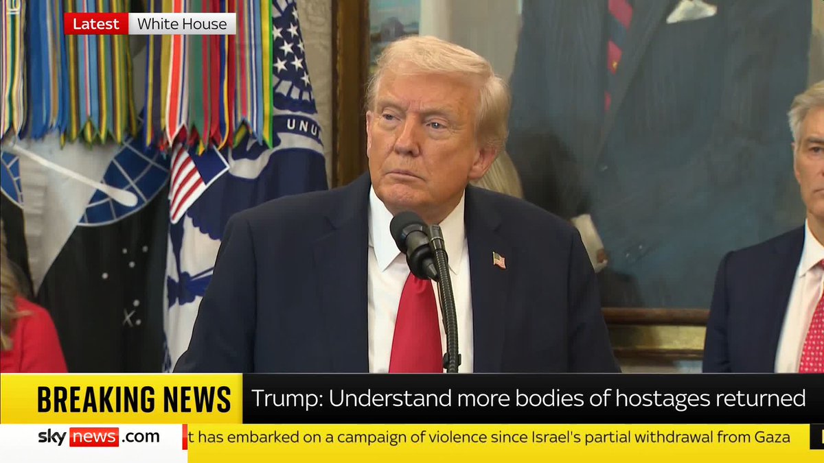 US President Donald Trump says he'll meet Vladimir Putin in Budapest 'within two weeks' after the two leaders spoke on the phone. Trump is due to meet Ukrainian President Volodymyr Zelenskyy at the White House tomorrow. 📱 📺 Sky 501 and YouTube