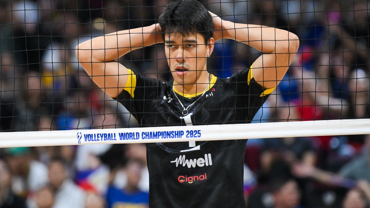 #SVLeague 🇯🇵: PLAYER TO WATCH – BRYAN BAGUNAS 🇵🇭🔥 Philippines’ volleyball star Bryan Bagunas is back in Japan, joining Osaka Bluteon for the new SV LEAGUE season! 💪 One of the sensations of the recent #MWCH, Bagunas brings explosive power, sharp attacks and endless energy to the court. ⚡ 📺 Watch all the games LIVE on VBTV: 🏐 #Volleyball