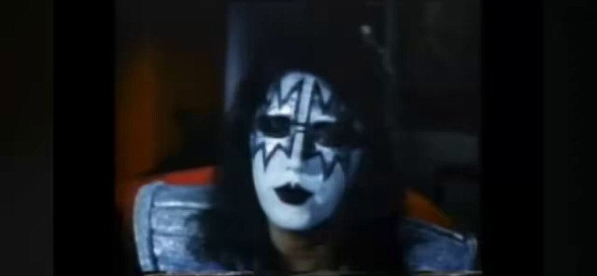 The way KISS’s Ace Frehley would want to be remembered - One playing guitar, but two, something he did even better that, &amp; so naturally: laughing. 😆😔❤️