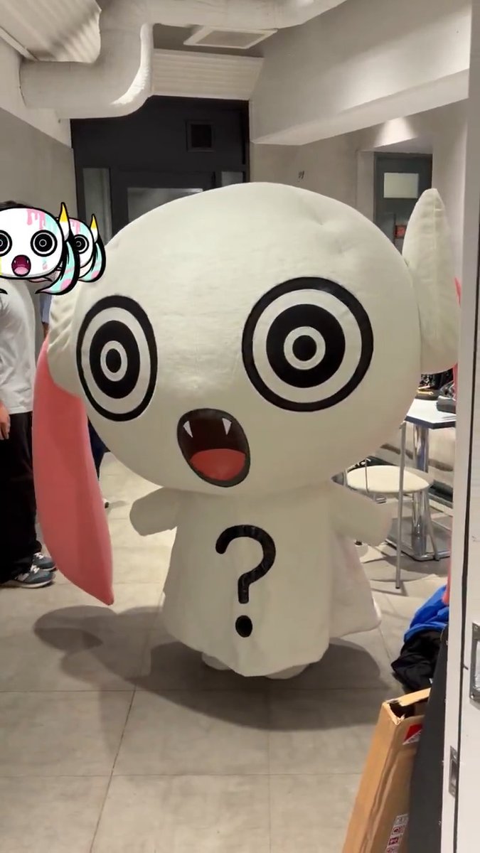 着ぐるみ初対面！（ピノキオピー目線）
