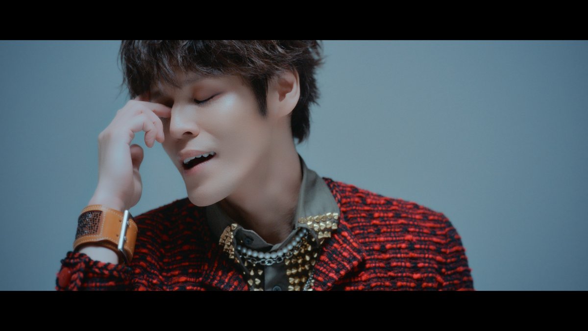 ⋱MV＆楽曲配信中💨⋰ 💿#宮野真守 8thアルバム先行楽曲 👉️第3️⃣弾「Mirror」 📺 ダンサー6名との全編ダンスMVが繰り広げられます✨️ ぜひ何度でもご覧ください‼️ 🎫アジアライブツアーチケット先行受付中！ └宮城・兵庫・神奈川公演が対象