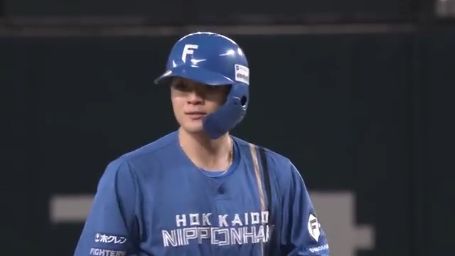 満塁で流石の一打👏 北海道日本ハム 郡司裕也 選手の走者一掃のタイムリー2ベースヒット✨ 👇ライブ配信はこちら