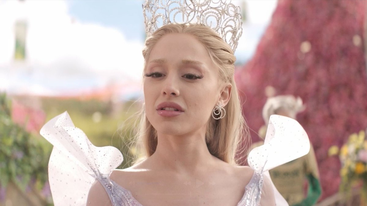 Step into her bubble and discover Glinda’s new place in Oz in Wicked: For Good