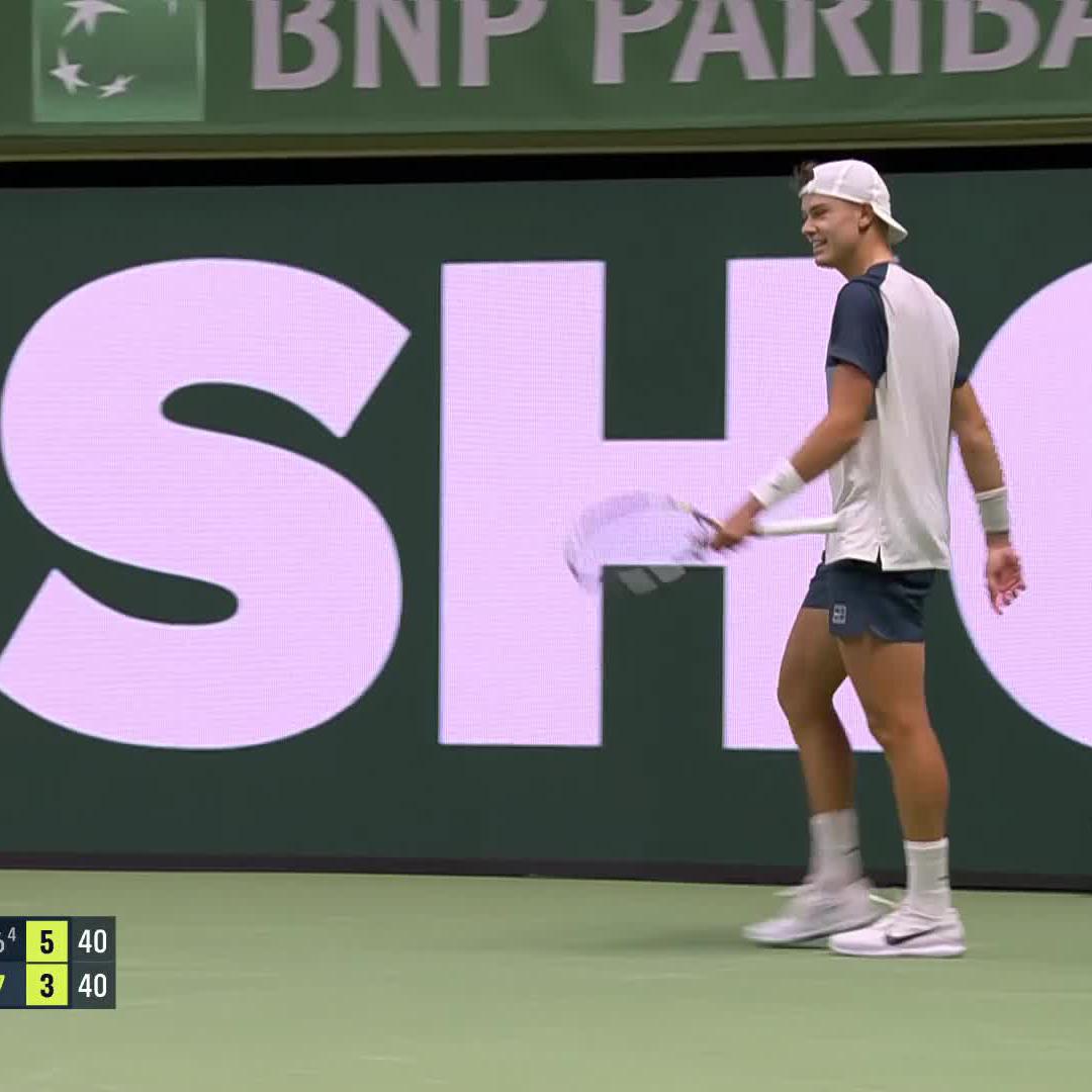 Holger stole Musetti’s one-handed backhand like the Monstars