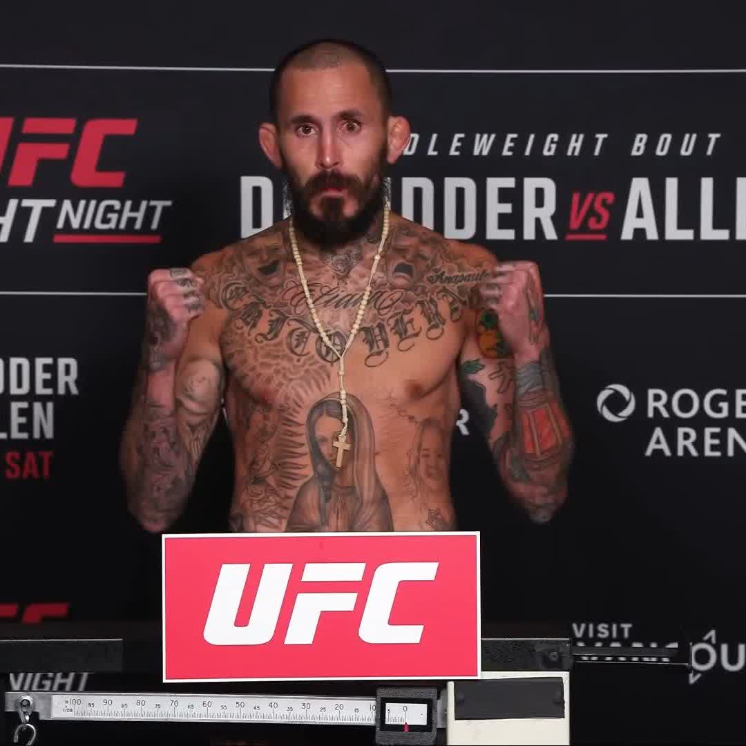 El ecuatoriano C H🖕🏽T O🇪🇨V E R A 🇪🇨 sube a la báscula con 136 lbs 🤩#UFCVancouver
