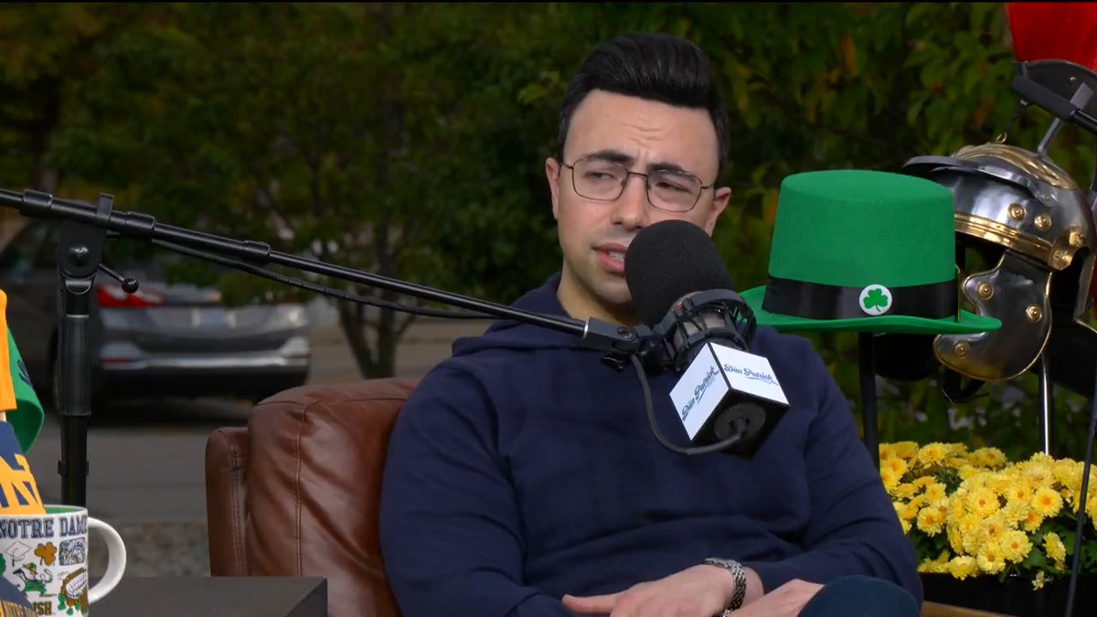 Advice Noah Eagle received from his father Ian: "The best broadcasters aren't just the best X's and O's, so to speak, of PxP. It's the most well-rounded people. What do you know outside of the sports you're covering?"