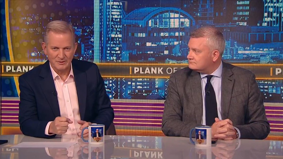 Jeremy Kyle says Reform UK will win the next election: "Don't underestimate the silent majority in this country." Mike Graham: "A new poll says they would win 445 seats." PLANK OF THE WEEK ➡️ Mike Graham 🇬🇧 Russell Quirk Amanda Devlin