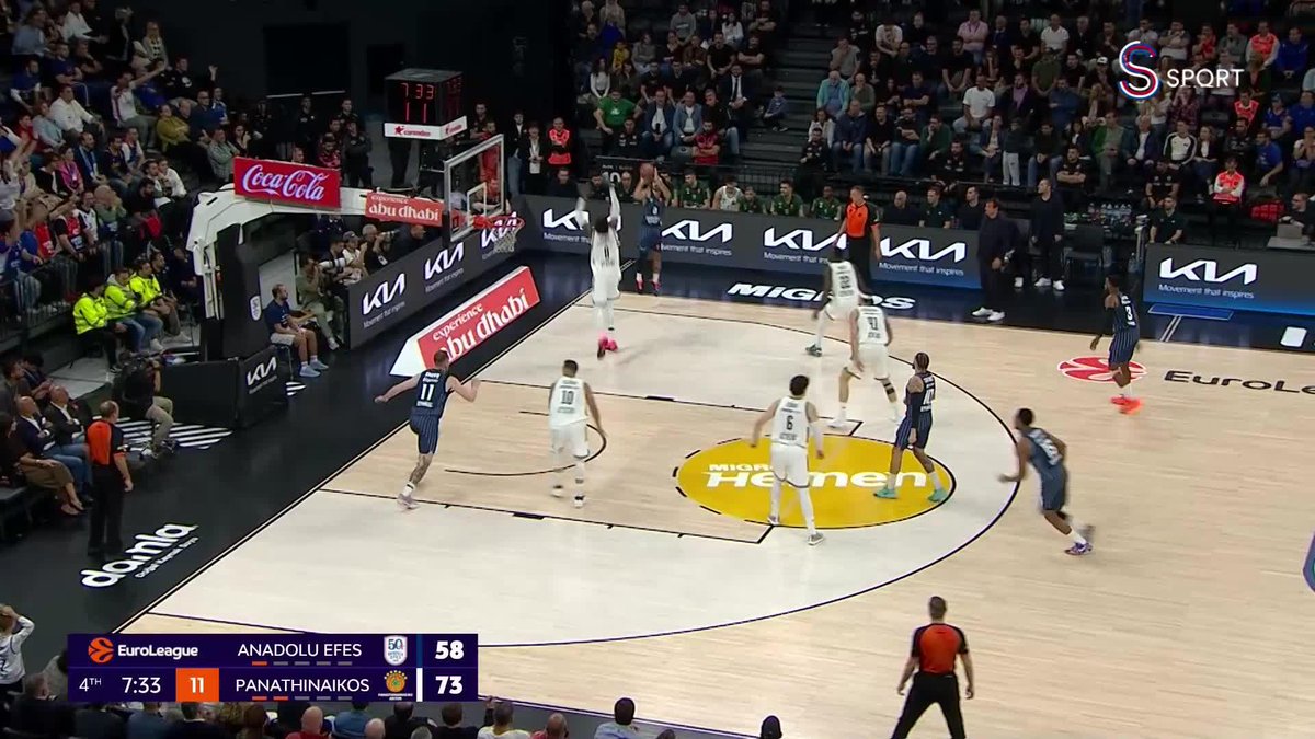 👌 PJ Dozier 👌 Shane Larkin ⚪🔵 Anadolu Efes arka arkaya üçlüklerle farkı eritiyor!