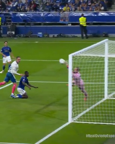 😱 ¡El PARADÓN de todas las jornadas de Aarón Escandell! LALIGAHighlights | RealOviedoEspanyol