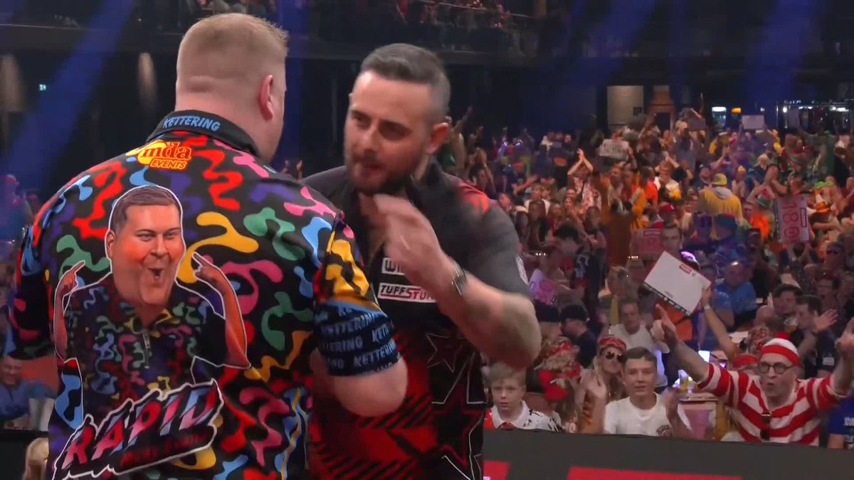 RAPID ROUTS THE ROCKSTAR! Ricky Evans puts in an impressive display to defeat Joe Cullen 6-2, which ends The Rockstar's hopes of qualifying for the European Championship! 📺 #ET14 | R1