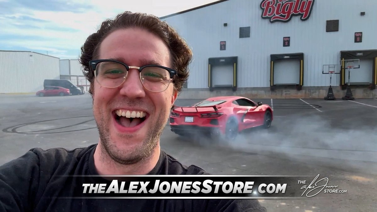 MUST-SEE: Infowars Hosts Pulls Fast & Furious!!!