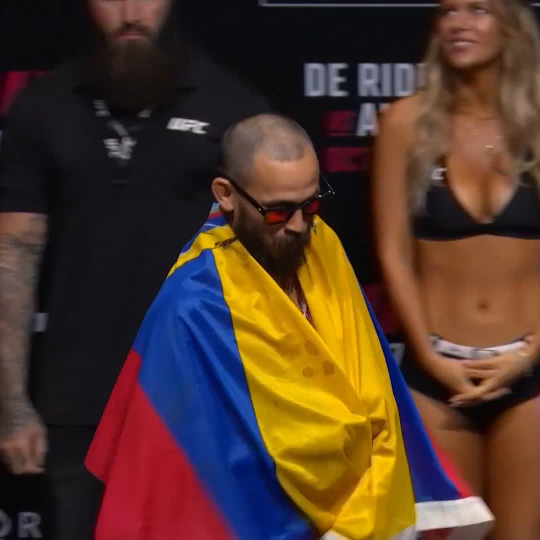Representación latina 🇪🇨 en peso gallo 🧨 #UFCVancouver C H🖕🏽T O🇪🇨V E R A vs Aiemann Zahabi