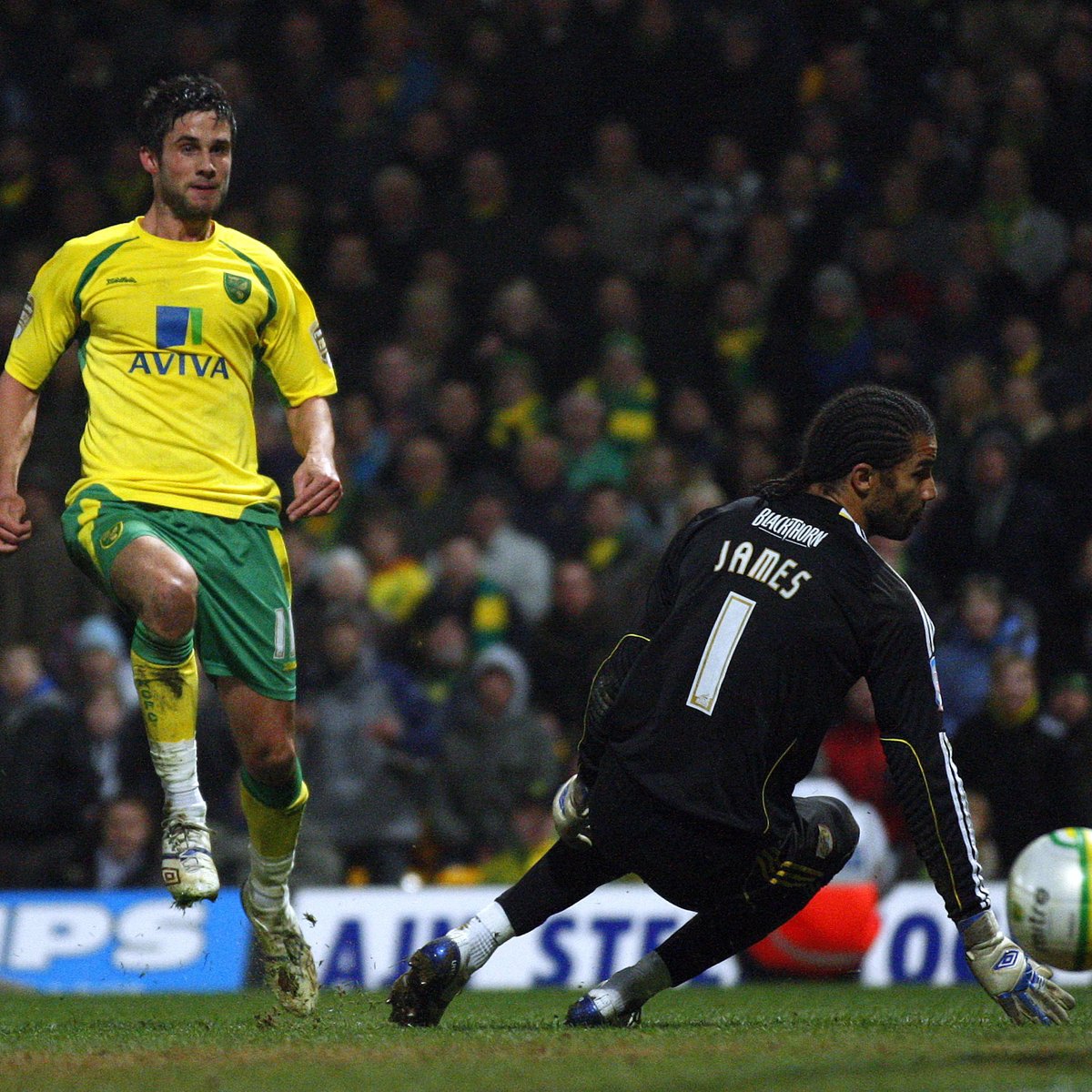 Bristol City (H) in 2011… Norwich City 3-1 Bristol City ⚽️ [2’] Grant Holt (Penalty) ⚽️ [89’] Henri Lansbury ⚽️ [90+1’] Andrew Surman - ⚽️ [65’] Albert Adomah #NCFC