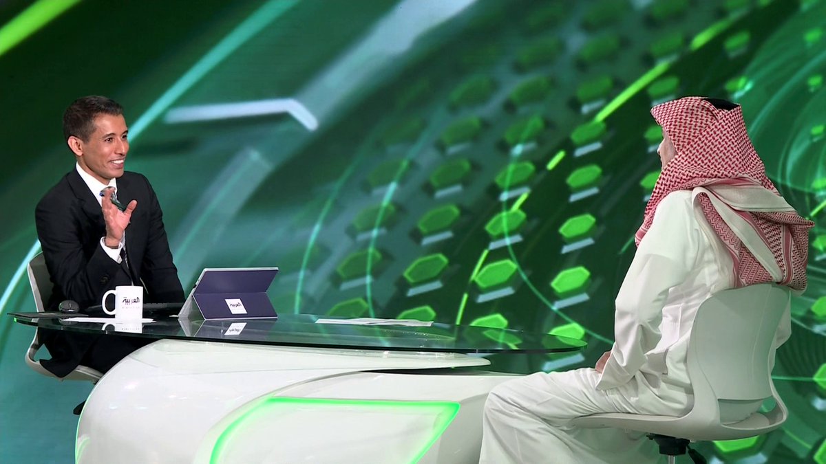 بتال القوس مازحاً مع تركي العواد: يقولون #الهلال ما يلعب الذهاب دائماً في الشرقية #في_المرمى
