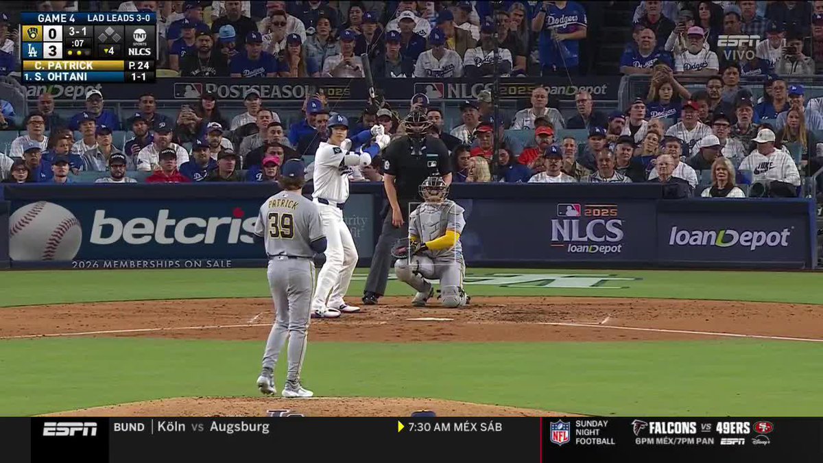 No, no es repetición.. ¡DESCOMUNAL BATAZO DE OHTANI! 💪🔥 La sacó del estadio 😱 Disfruta de la MLB por ESPN y #DisneyPlus