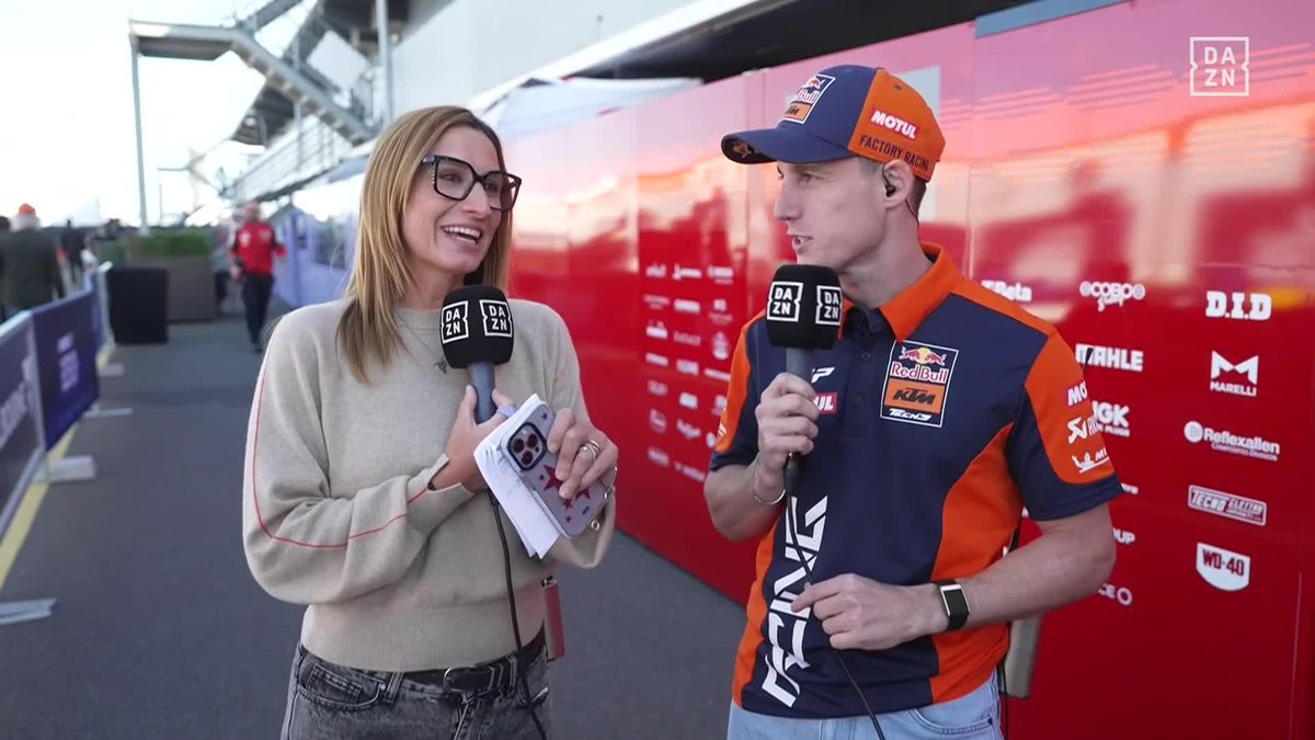 A ver si, con lo bien que lo está haciendo, le va a entrar a Pol Espargaró el gusanillo de volver 😏 "No hay motos disponibles, no te preocupes" 😆 #AustralianGP 🇦🇺 #MotoGP 🏁