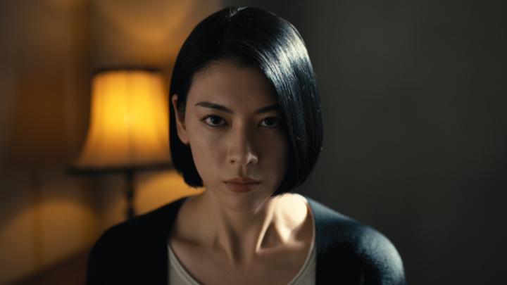 アリスに手をかけるバンダ。 しかし、彼を“見ている”人物が？ #今際の国のアリス3 #AliceinBorderland3