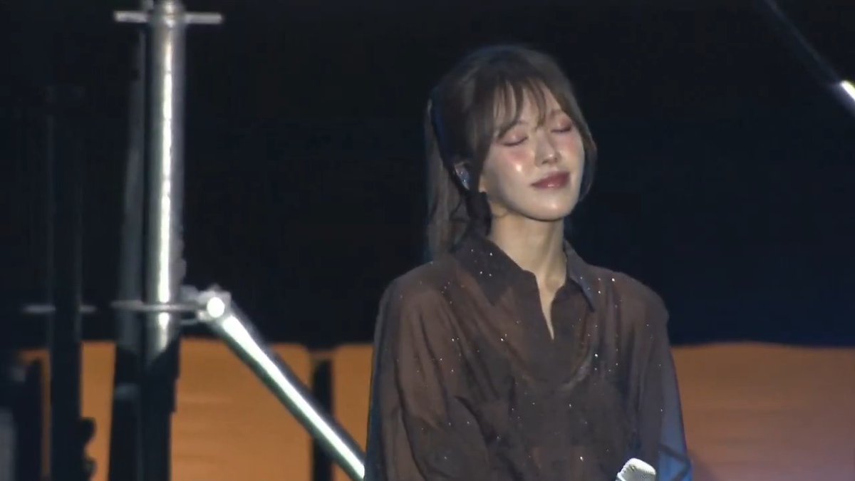WENDY - WHEN THIS RAIN STOPS @ GWANGYANG KPOP FESTIVAL