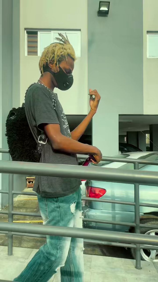 i want an otedola like eazi ! 🥸