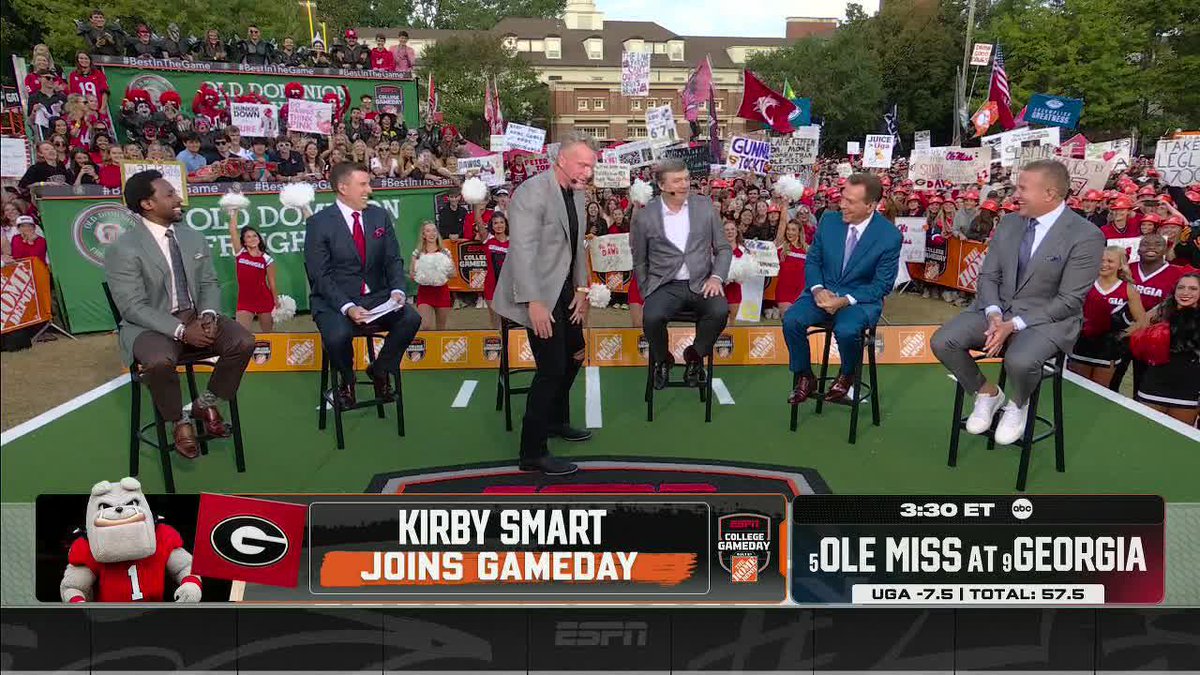 "Zero chance." Kirby Smart will not take his shirt off in front of the Georgia crowd 😂