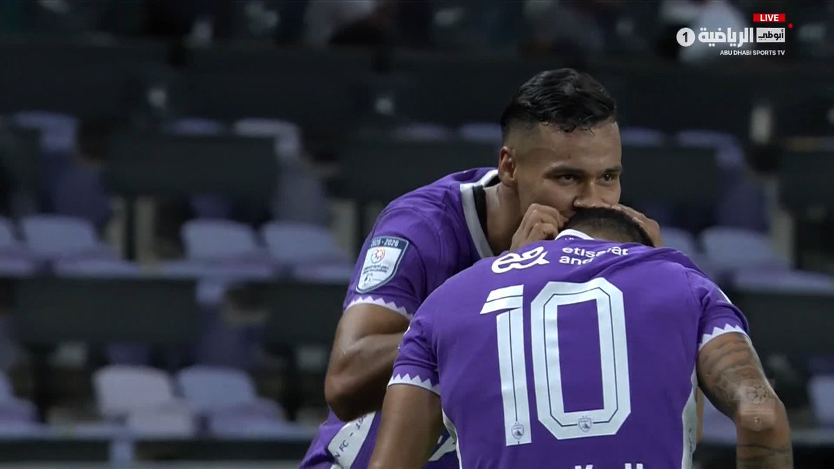يخرب بيت الهدف الجميل يا كاكو! 💜😱 نجم نجم نجم، صنع هدفين وسجل الثالث