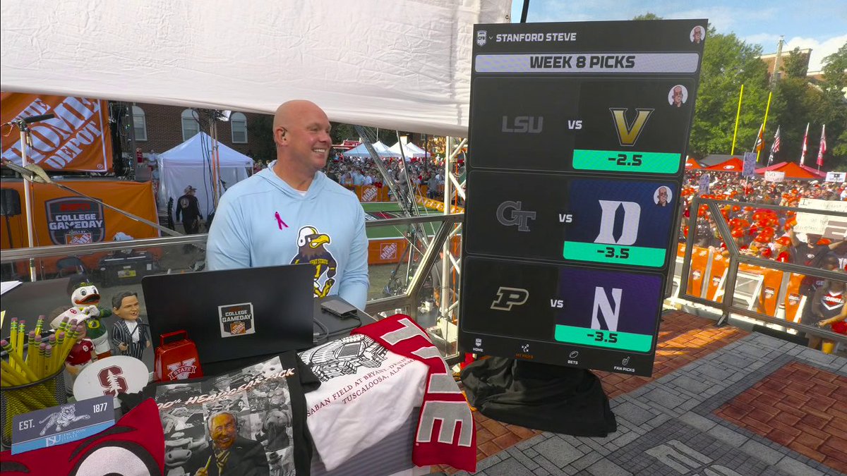 “I can’t win one.” Stanford Steve told Scott Van Pelt he was done picking noon games … and then put two on his card today 😅