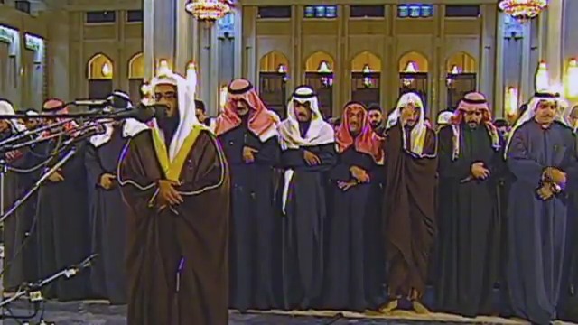 صدر سورة الأعراف #تلاوات_القارئ_مشاري_راشد_العفاسي مشروع يومي أجمع فيه تلاوات منتقاة من التسعينيات إلى يومنا هذا يسعدني أن تتابع الوسم 🎧 وأن تكون هذه التلاوات في مفضّلتك فجميل أن يجمعنا القرآن حتى لو تباعدت بنا المكان 🤍