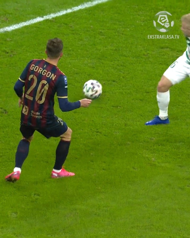Najdziwniejszy gol całego sezonu Ekstraklasy 😲 #5lattemu
