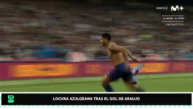 Araujo desata la locura en Montjuic. #DeportePlus
